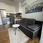Apartamento Lavanda 2 *